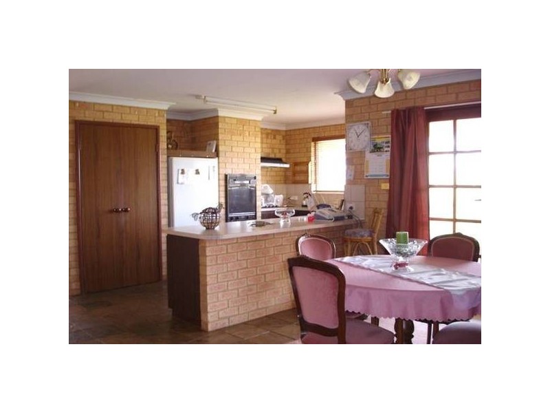 30 Stuart Road, Moresby WA 6530