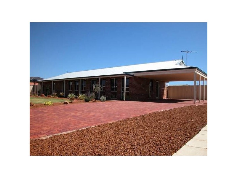 12 Catspaw Court, Strathalbyn WA 6530