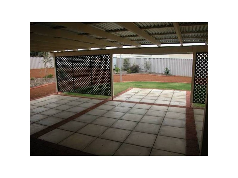 12 Catspaw Court, Strathalbyn WA 6530