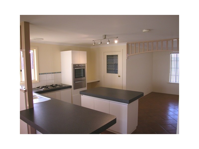 12 Seahaven View, Drummond Cove WA 6532