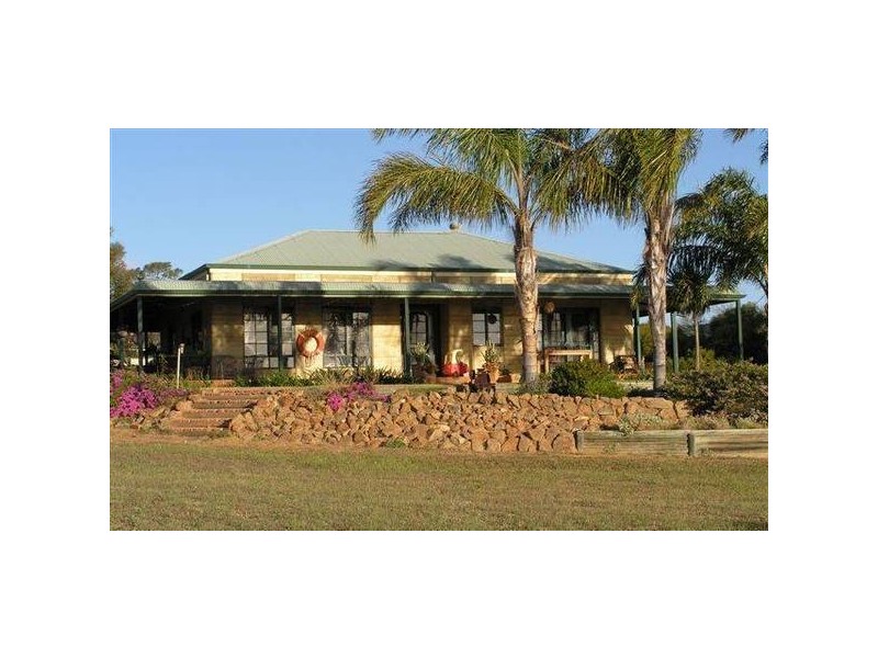 10 Sexton Drive, Moresby WA 6530
