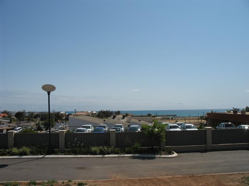 Lot 4, 4/11 Phelps Street, Geraldton WA 6530