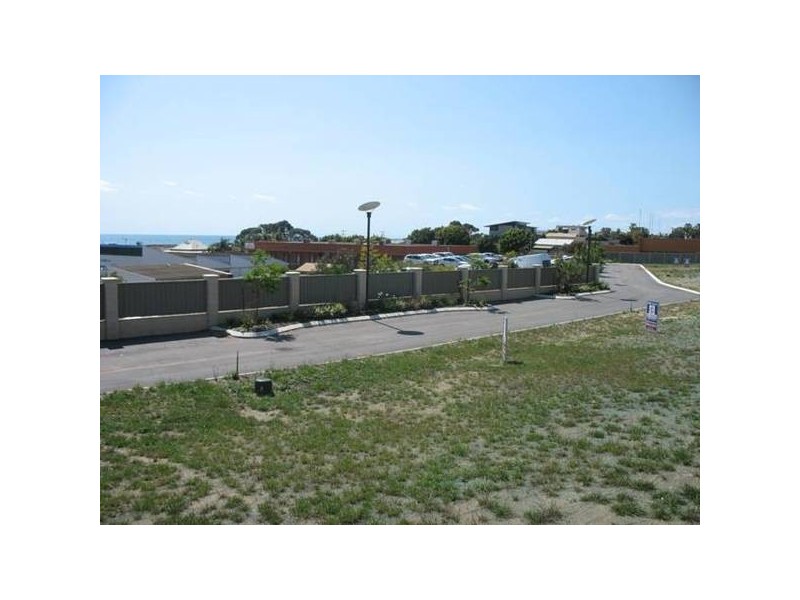 10 Phelps Street, Beresford WA 6530