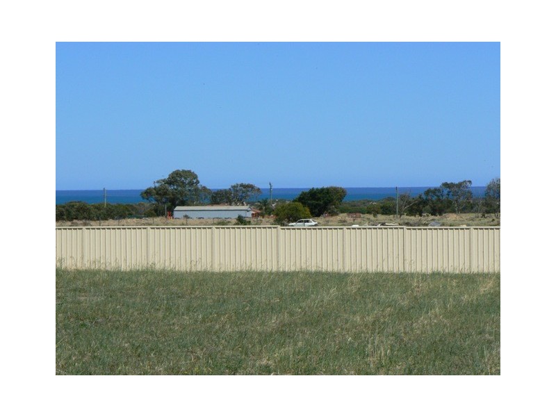 89 David Road, Waggrakine WA 6530