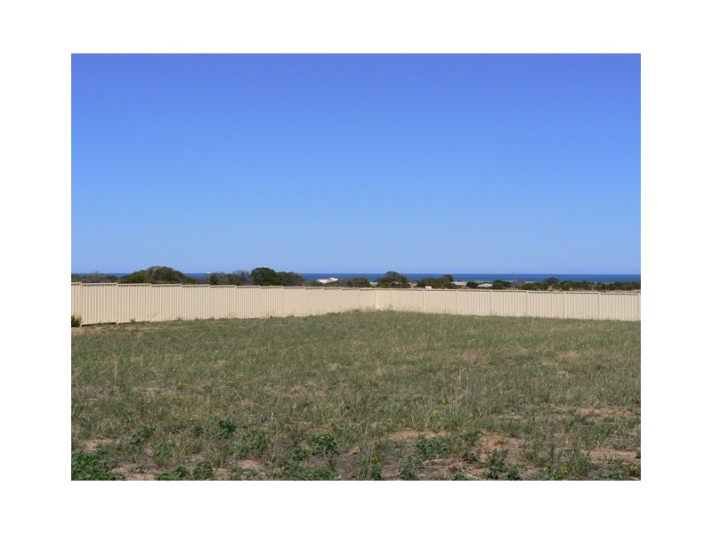 89 David Road, Waggrakine WA 6530