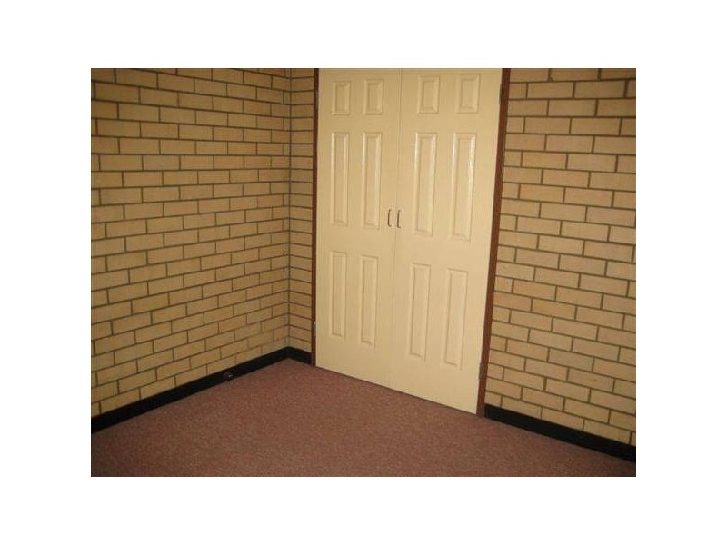 B/231 Second Street, Wonthella WA 6530