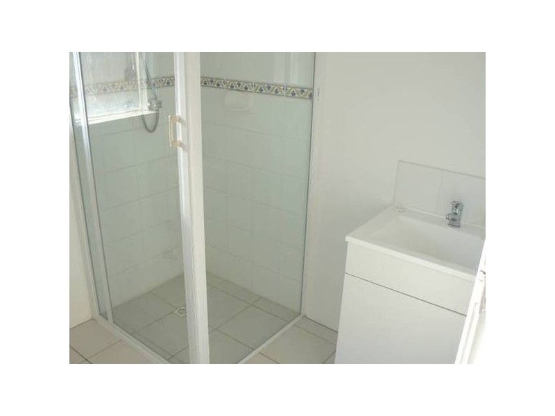 2/59 Francis Street, Beachlands WA 6530