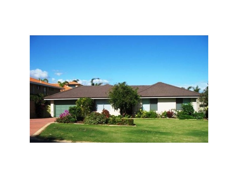 4 Lawson Place, Tarcoola Beach WA 6530