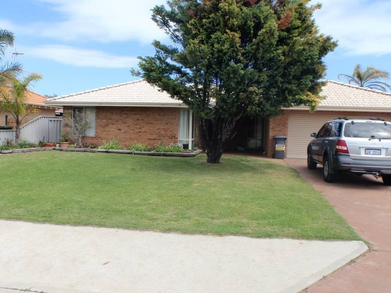 42 Seaview Boulevard, Wandina WA 6530