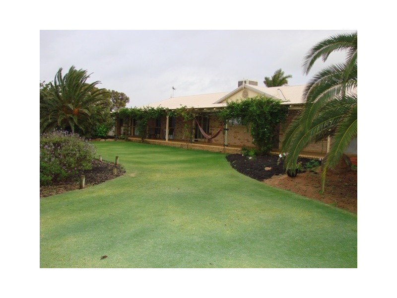 5 Sears Court, Moresby WA 6530