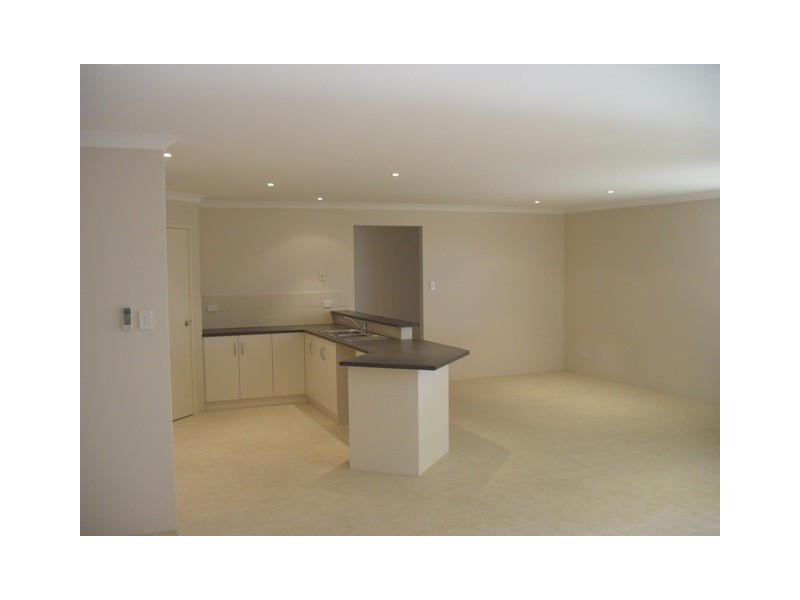 23 Awanui Street, Wandina WA 6530