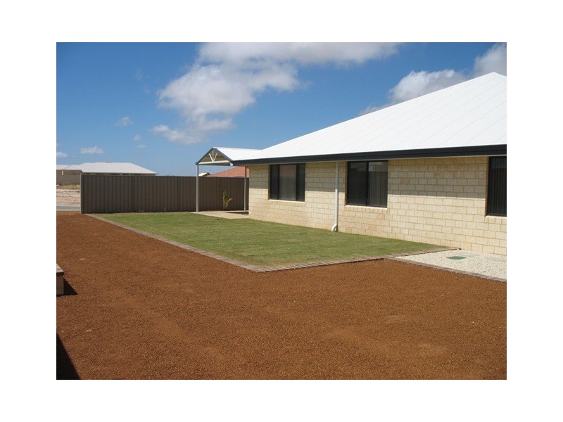 23 Awanui Street, Wandina WA 6530