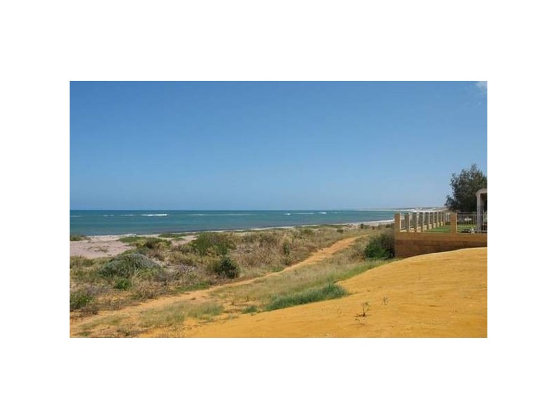 3 Crowtherton Street, Bluff Point WA 6530