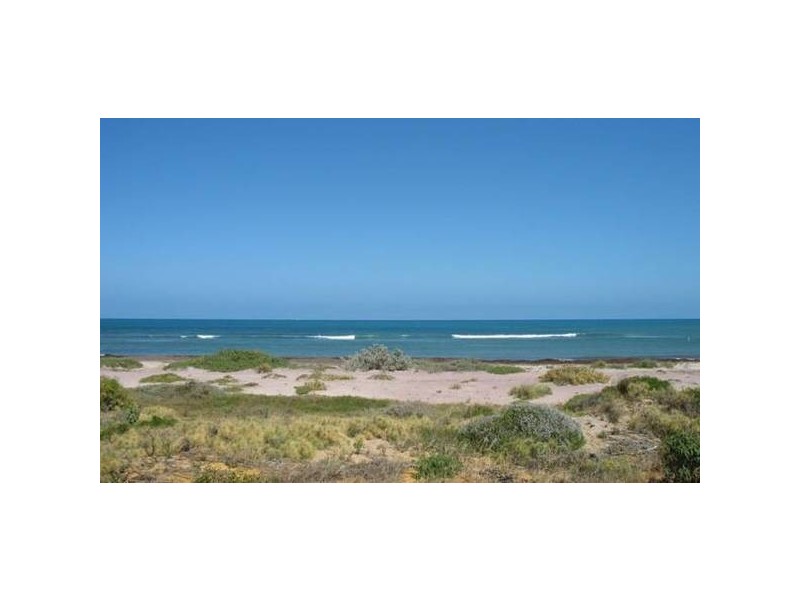 3 Crowtherton Street, Bluff Point WA 6530