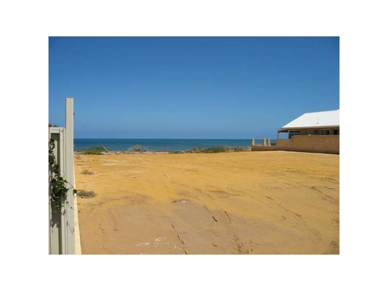 3 Crowtherton Street, Bluff Point WA 6530