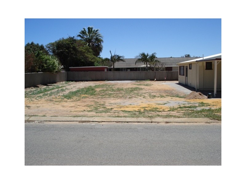 B/229 Fourth Street, Wonthella WA 6530