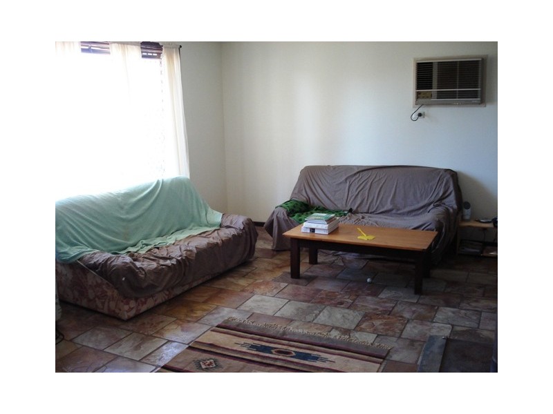 8 Tuart Street, Rangeway WA 6530