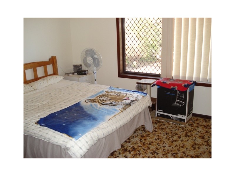 8 Tuart Street, Rangeway WA 6530