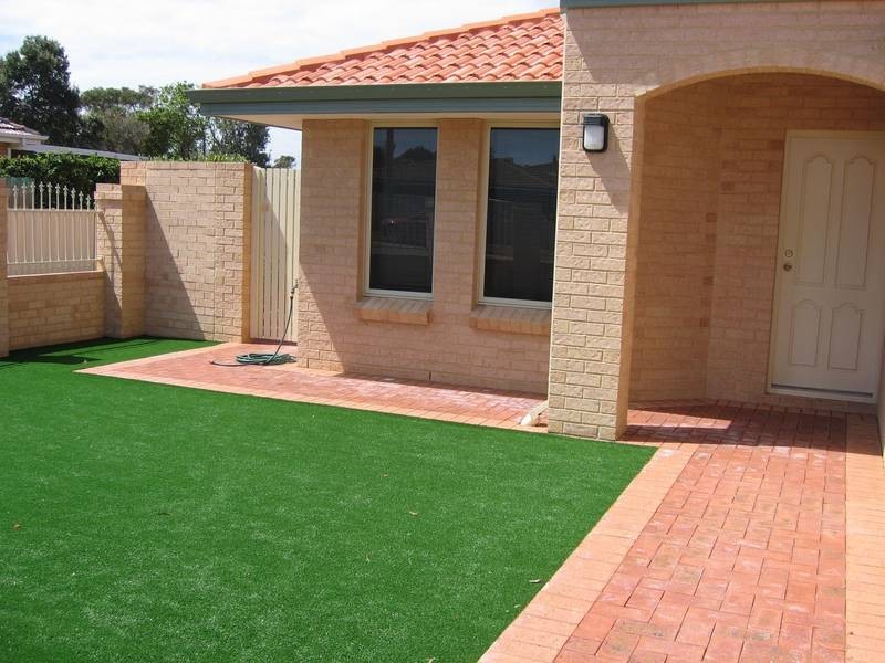 1/24 Charles Street, Bluff Point WA 6530