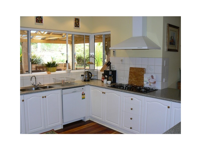 8 Quayside Vista, Drummond Cove WA 6532