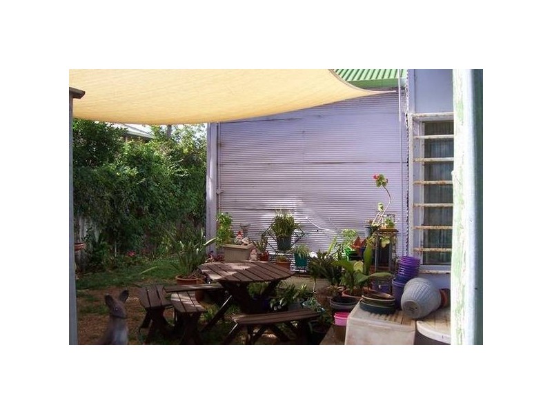 236 Fifth Street, Wonthella WA 6530