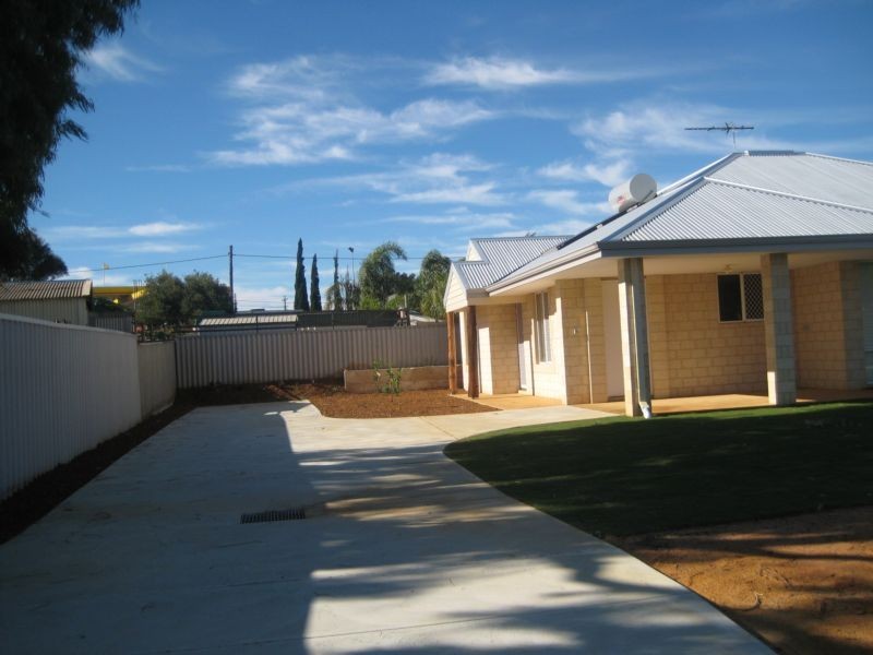 B/14 King Street, Wonthella WA 6530