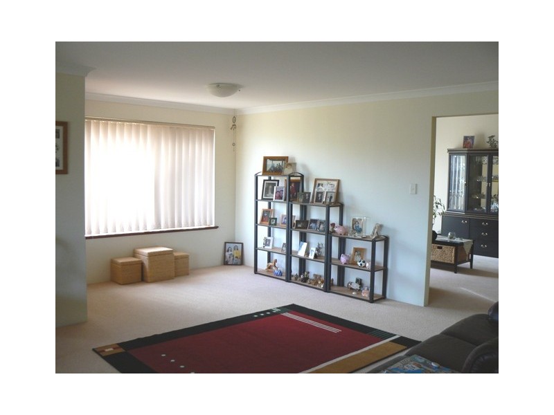 5 Waterfront Circle, Drummond Cove WA 6532