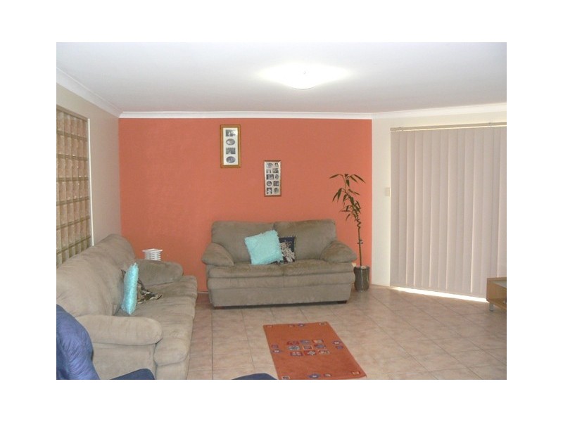 5 Waterfront Circle, Drummond Cove WA 6532