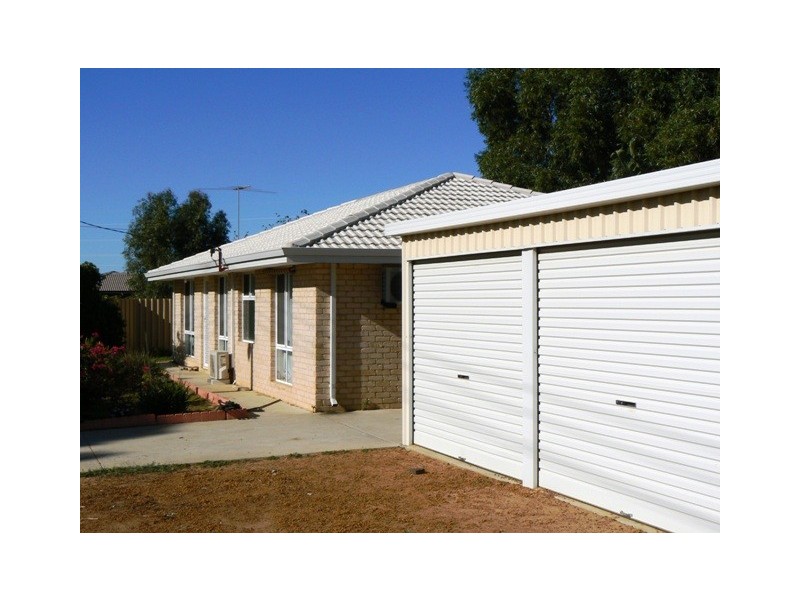 1 Nerrel Street, Waggrakine WA 6530