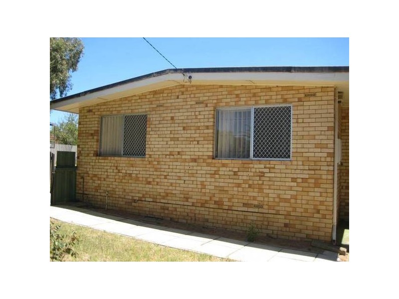 70 Kenny Crescent, Rangeway WA 6530