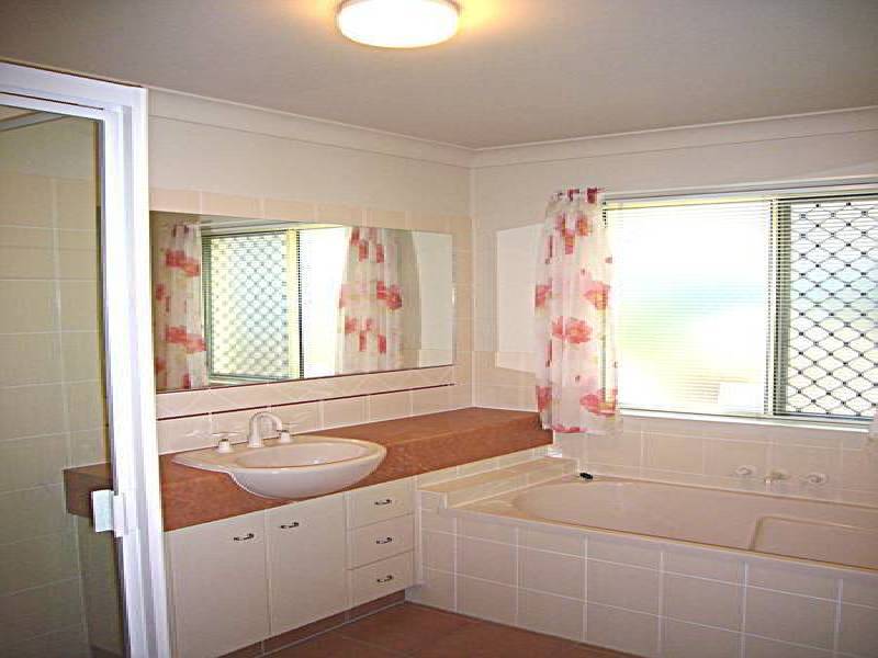 5 Lima Court, Underwood QLD 4119