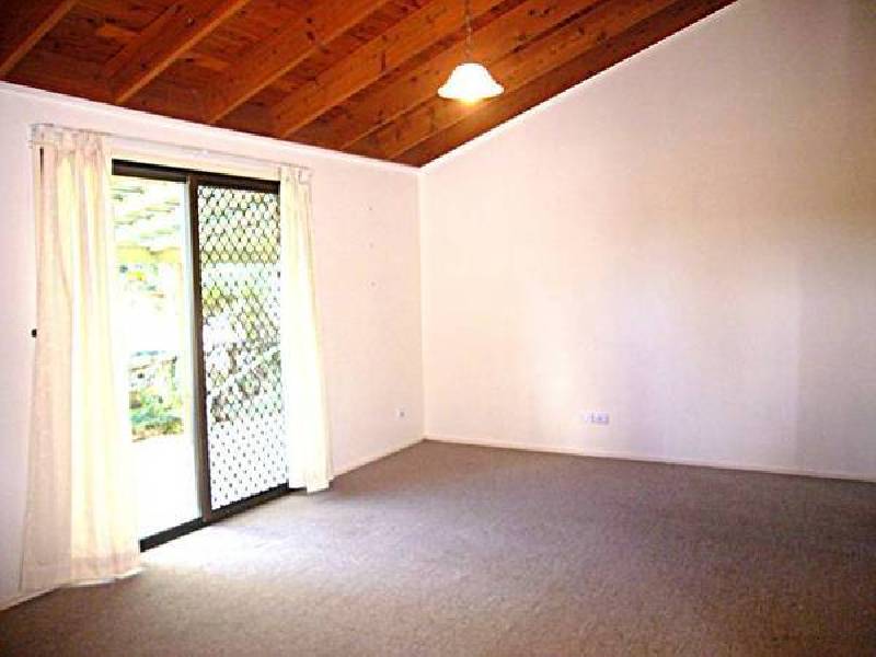 3 Quantock Court, Rochedale South QLD 4123