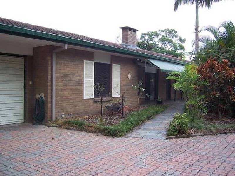 23 Sunningdale Avenue, Rochedale South QLD 4123