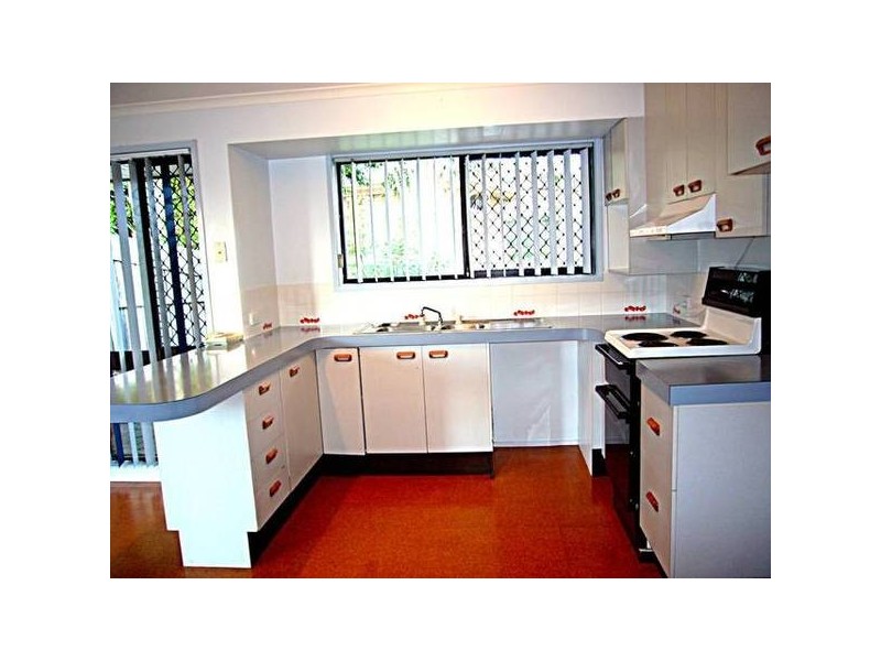 Oakville Street, Runcorn QLD 4113