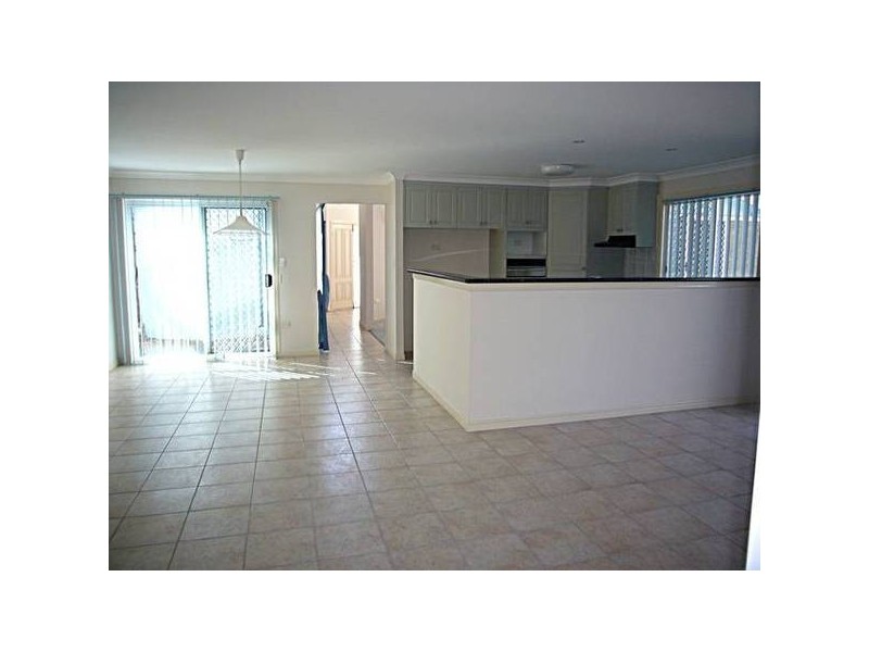 Billabong Place, Parkinson QLD 4115