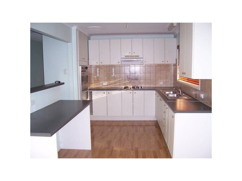 Veronica Avenue, Daisy Hill QLD 4127