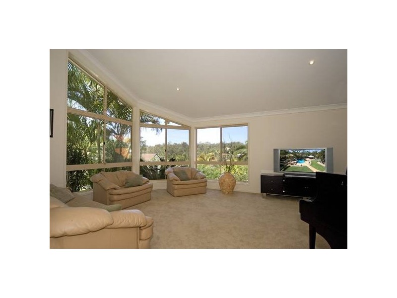 10 Willmott Court, Rochedale South QLD 4123