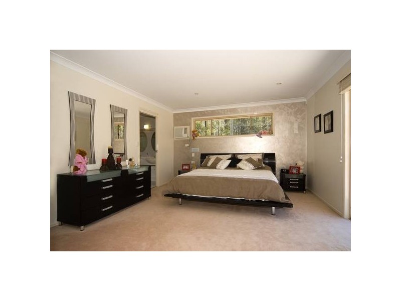 10 Willmott Court, Rochedale South QLD 4123