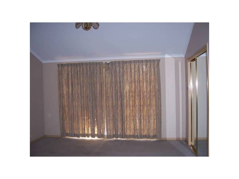 16 Kurru Street, Eight Mile Plains QLD 4113