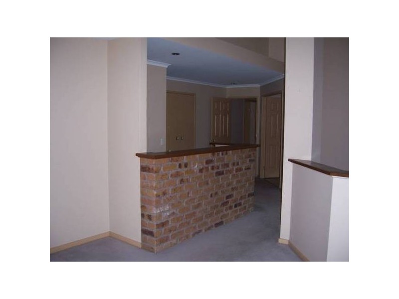 16 Kurru Street, Eight Mile Plains QLD 4113