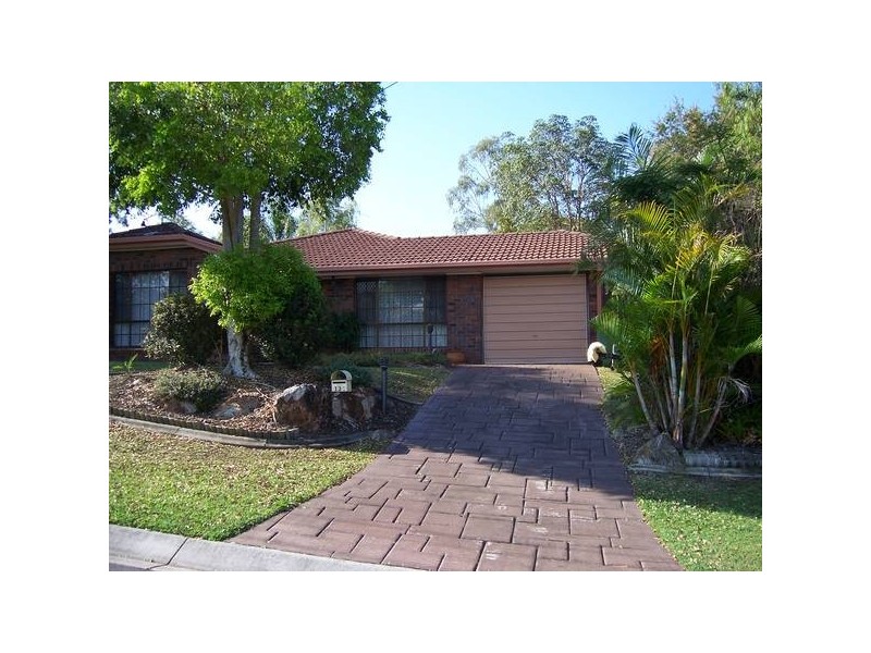 13 Pyeworth Place, Rochedale South QLD 4123