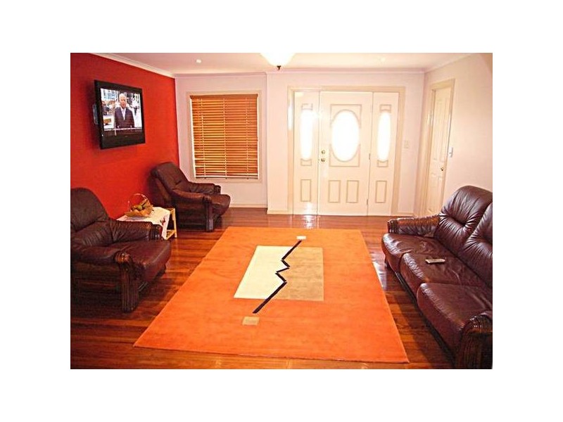 44 Veronica Avenue, Daisy Hill QLD 4127