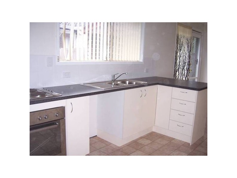 75 Cinderalla Drive, Springwood QLD 4127