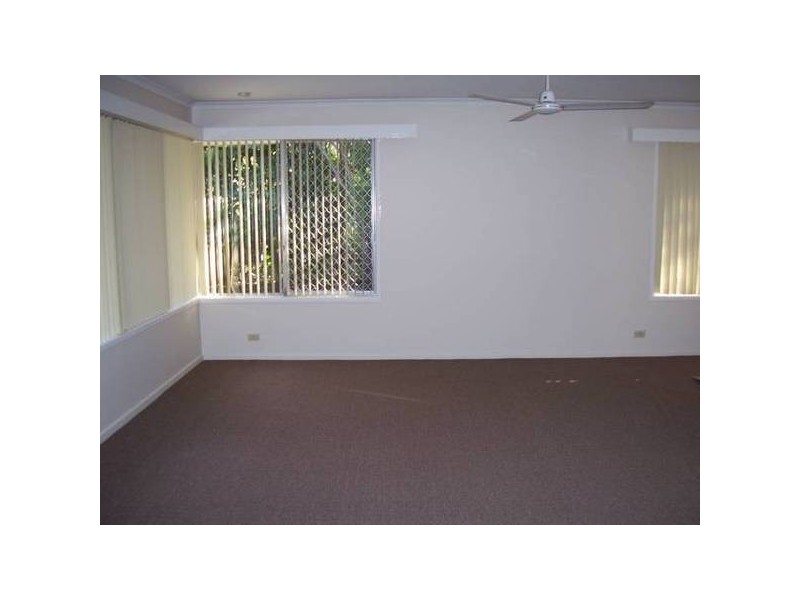 75 Cinderalla Drive, Springwood QLD 4127