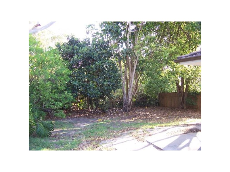 75 Cinderalla Drive, Springwood QLD 4127