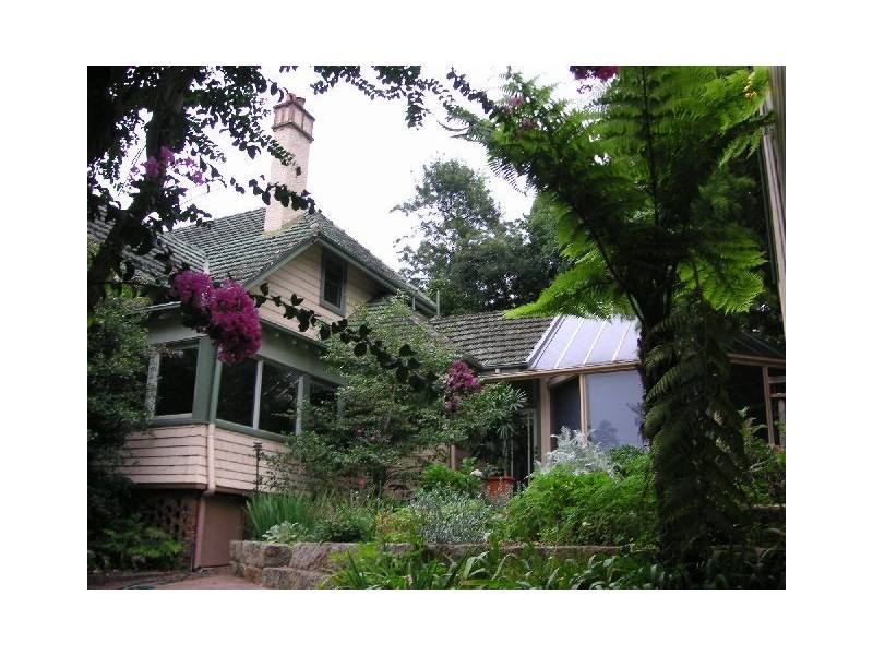 125 Brinawarr Street, Bomaderry NSW 2541