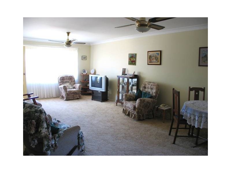 2/24 Jerry Bailey Road, Shoalhaven Heads NSW 2535