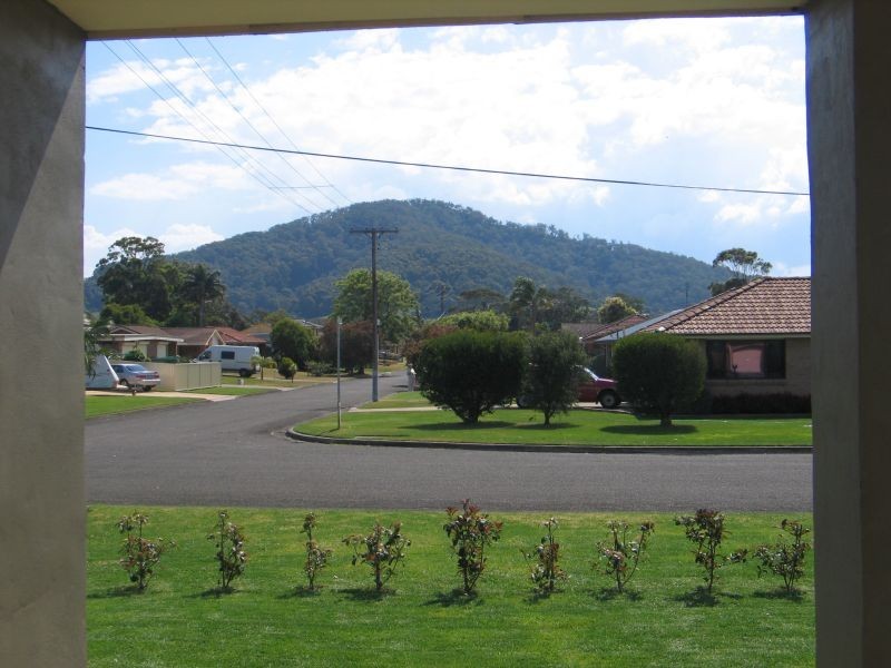 8 Oval Drive, Shoalhaven Heads NSW 2535