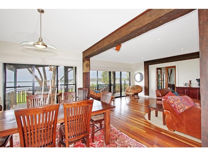 46 Hay Avenue, Shoalhaven Heads NSW 2535