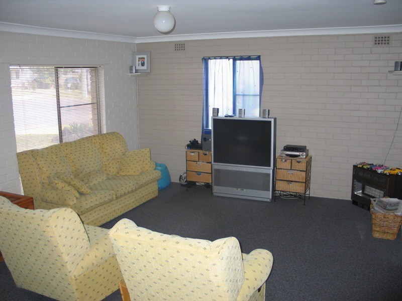 81 Scott Street, Shoalhaven Heads NSW 2535